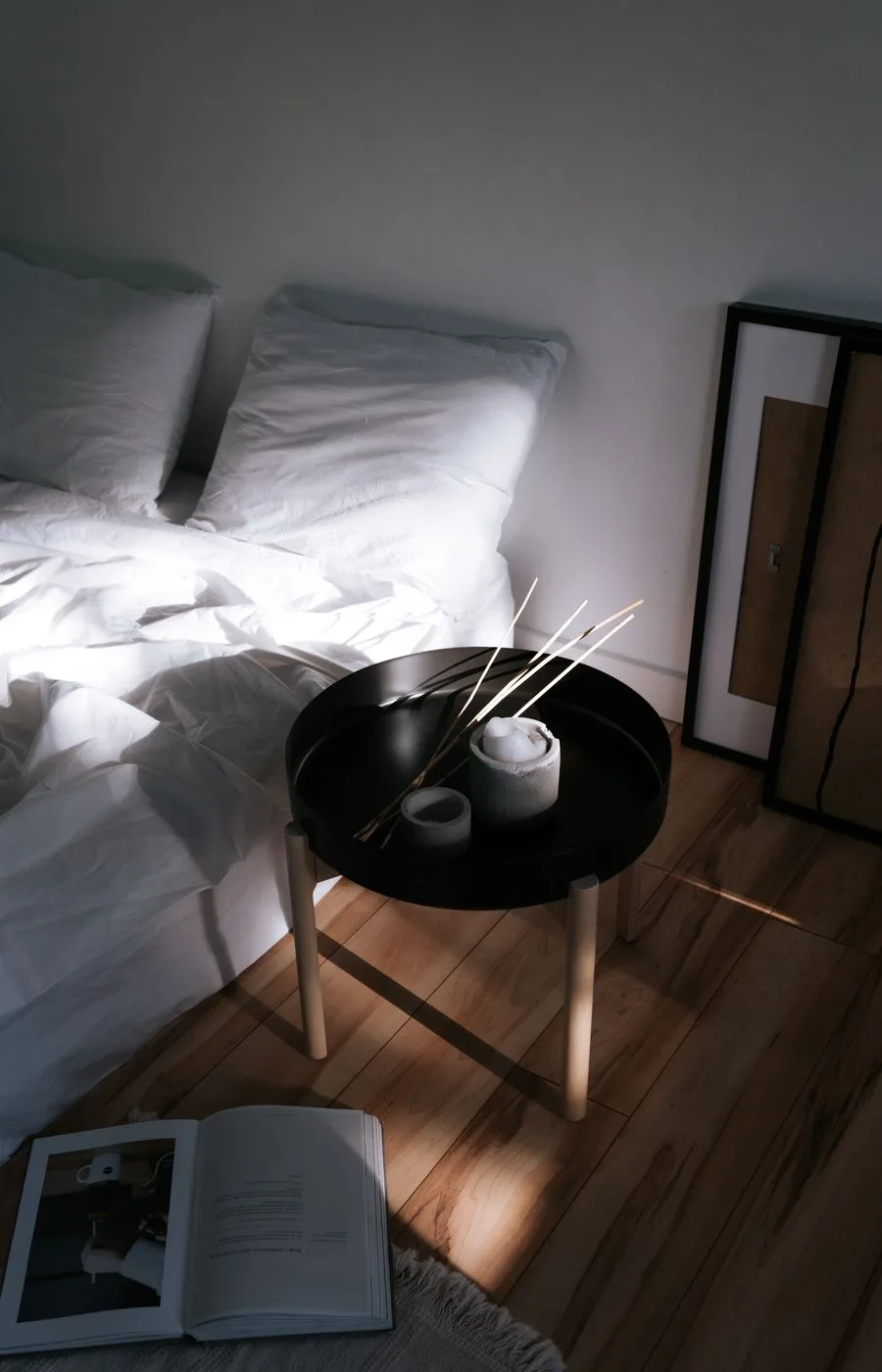 Bedroom, Gebenco